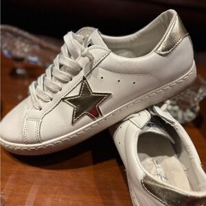 Vintage Havana Carla White Sneakers with Gold Accents